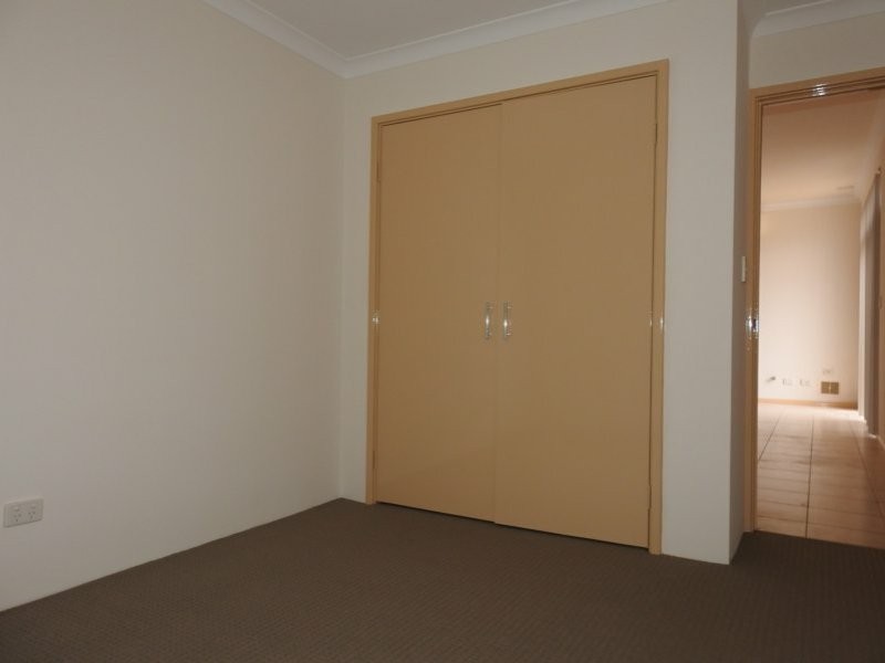 3 81 Sayer St, Midland WA 6056