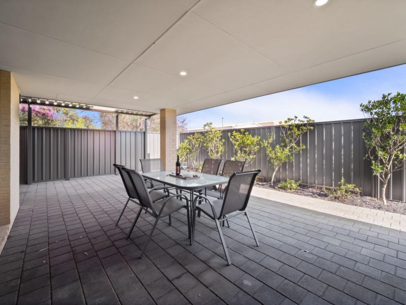 10 Olney Court, High Wycombe WA 6057