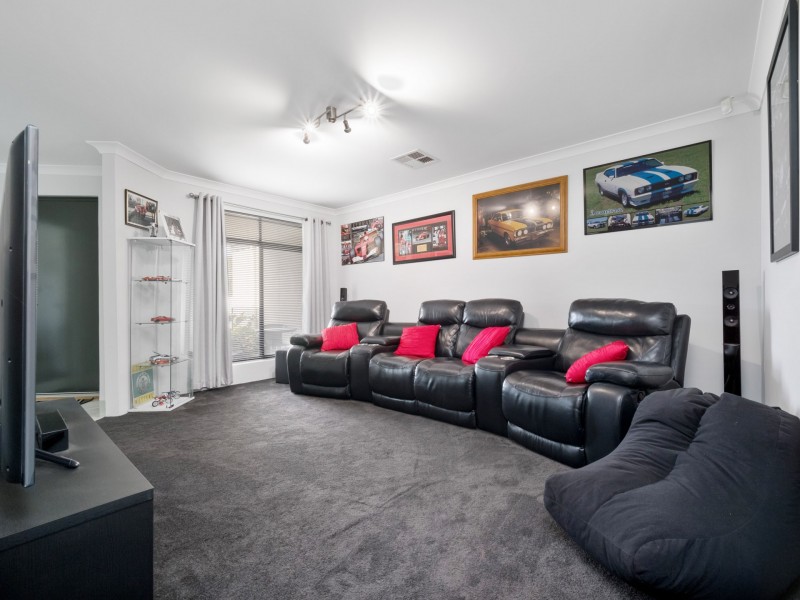 10 Olney Court, High Wycombe WA 6057