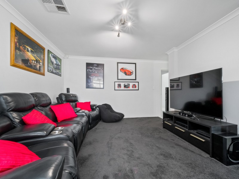 10 Olney Court, High Wycombe WA 6057