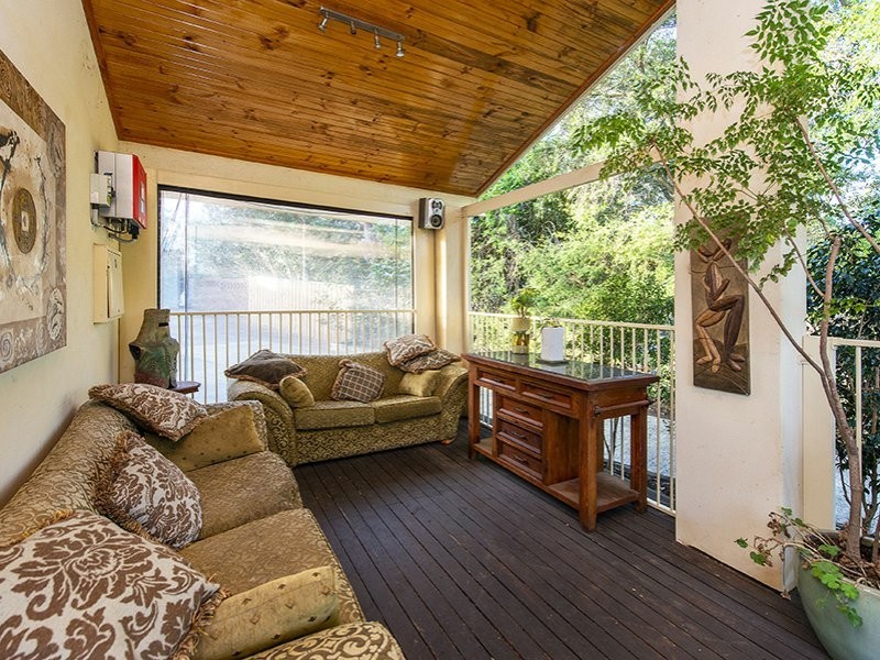 4 Michael Crescent, Boya WA 6056