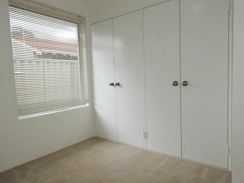 4 33 Hamersley Street, Midland WA 6056