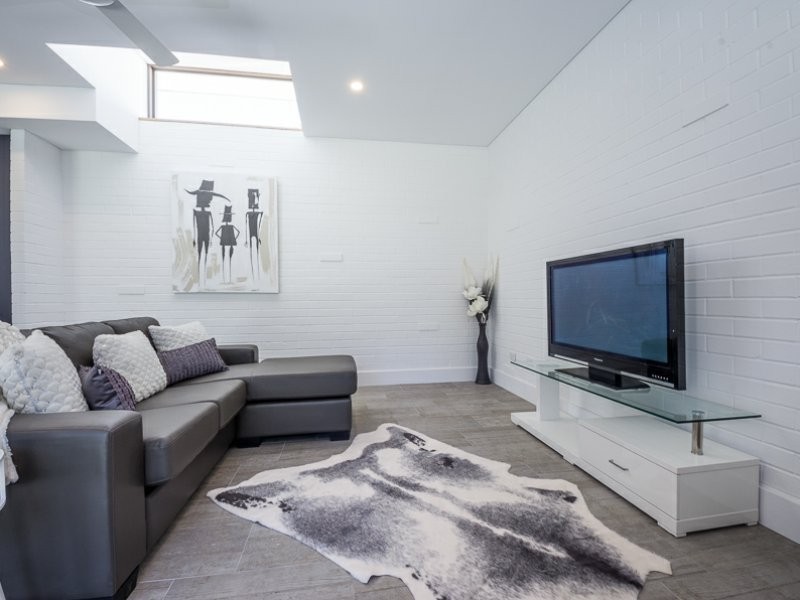 16A White Road, Kalamunda WA 6076