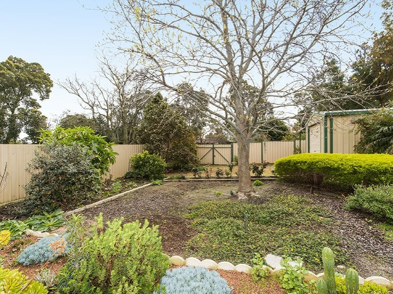 1 Springdale Road, Kalamunda WA 6076