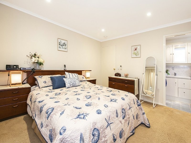 27 Kadina Road, Gooseberry Hill WA 6076