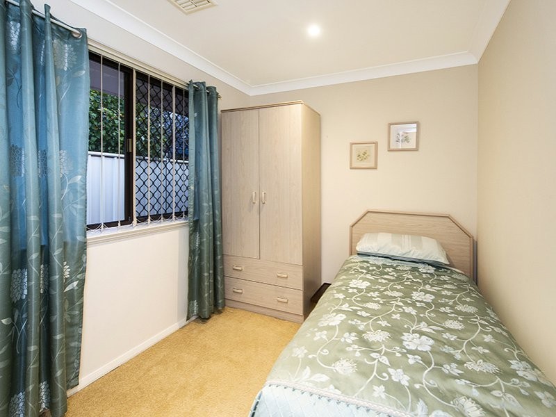 27 Kadina Road, Gooseberry Hill WA 6076