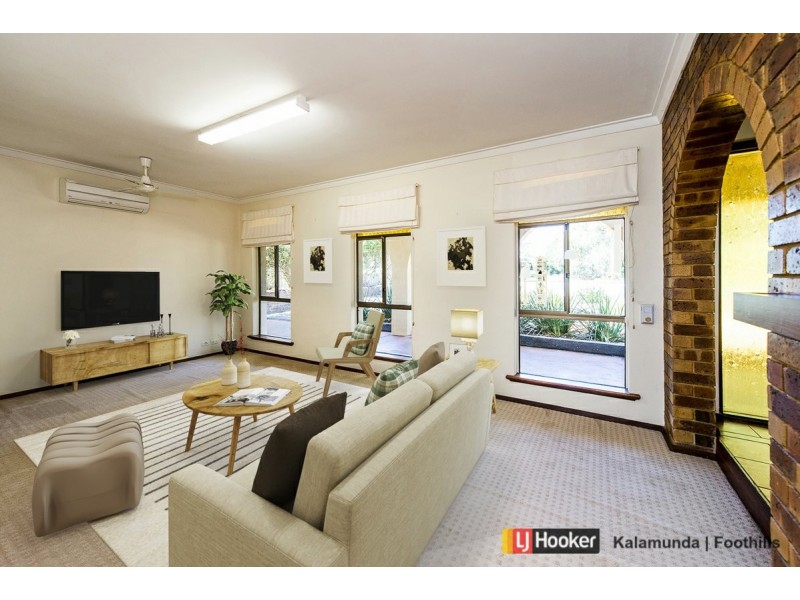 7 Valiant Close, Lesmurdie WA 6076
