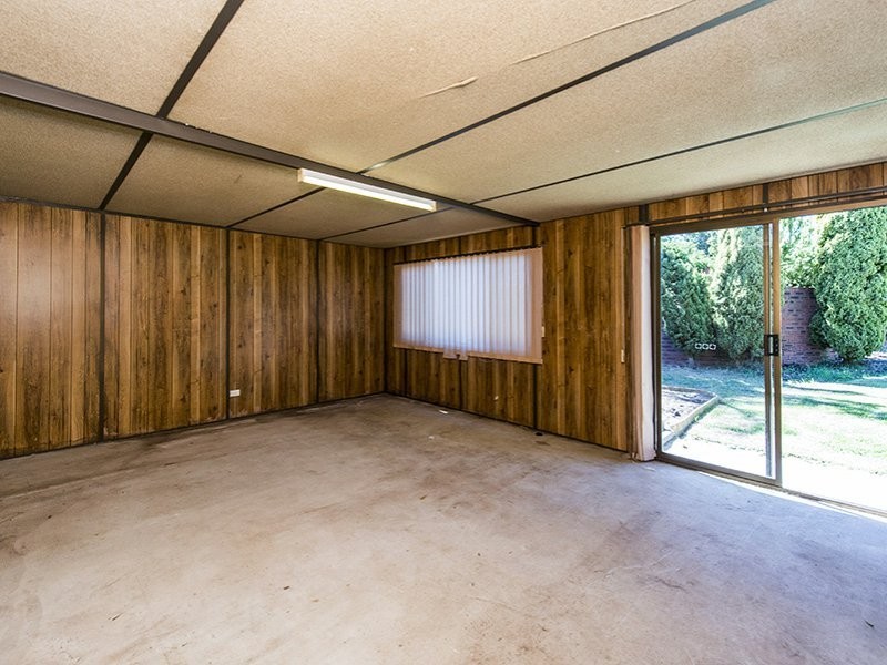 7 Valiant Close, Lesmurdie WA 6076