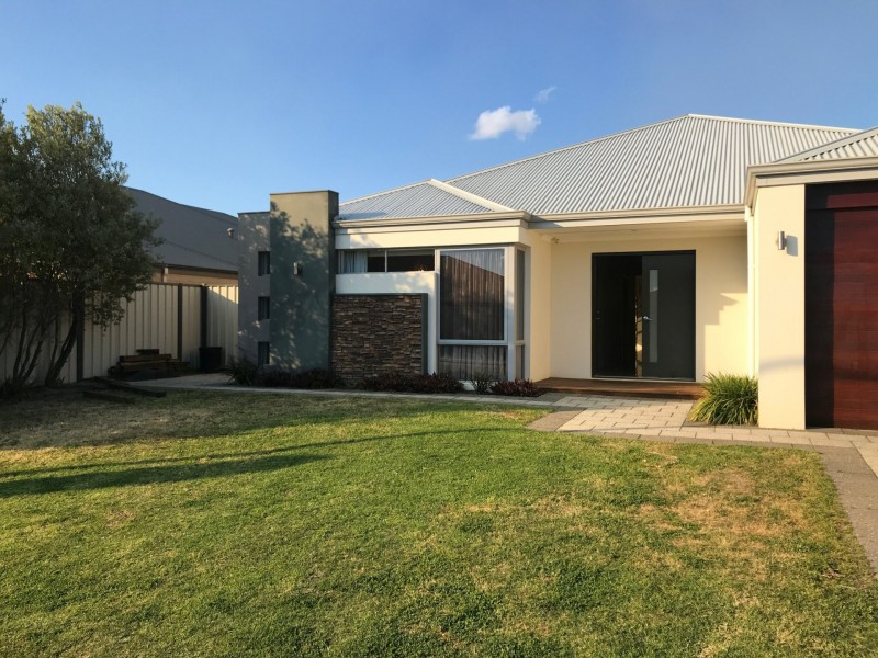 75 Tomah Road, Wattle Grove WA 6107