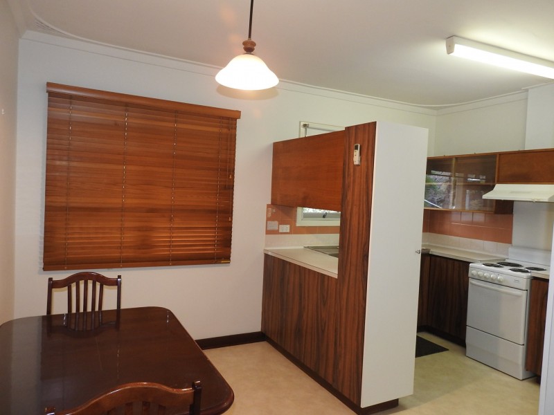 14 Kalbarri Street, Lesmurdie WA 6076