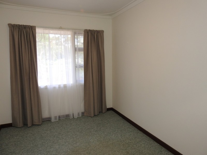 14 Kalbarri Street, Lesmurdie WA 6076