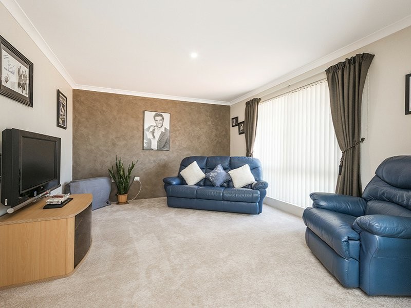 7 Ryde Lane, High Wycombe WA 6057