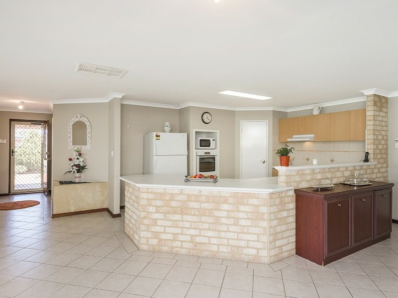 7 Ryde Lane, High Wycombe WA 6057