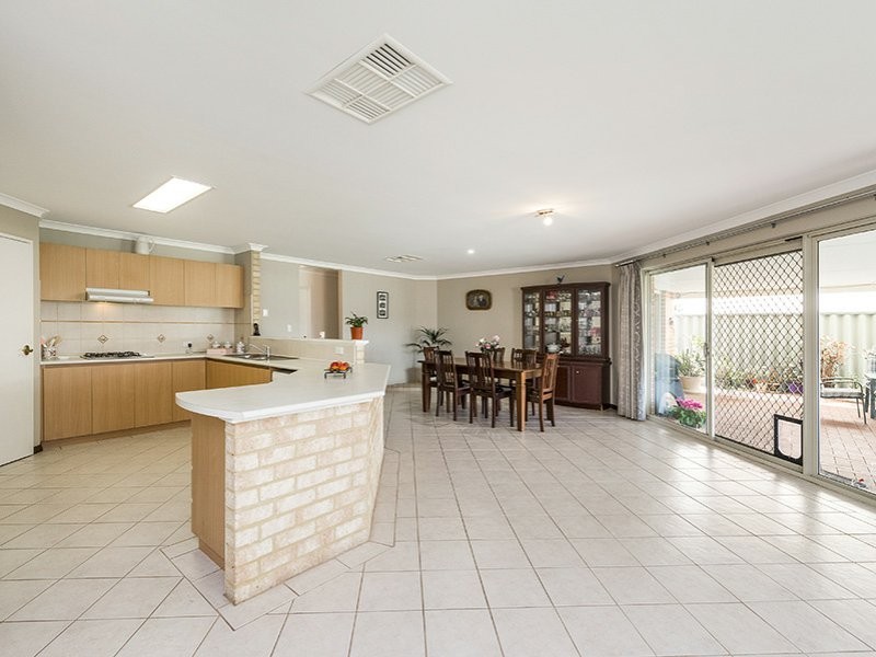 7 Ryde Lane, High Wycombe WA 6057