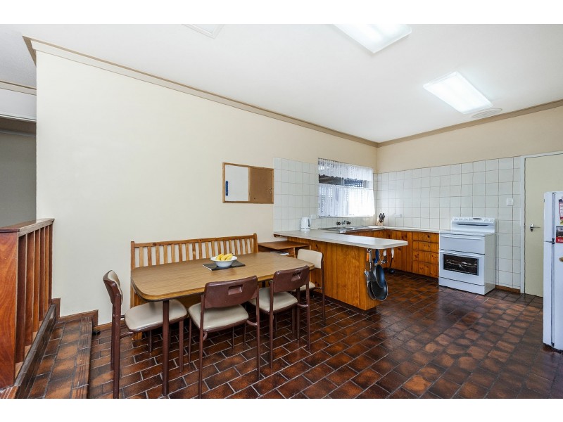 34 Anthony Street, Lesmurdie WA 6076