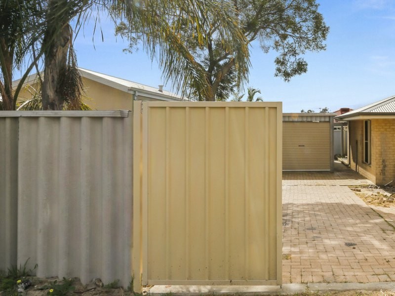 1 Warlu Place, High Wycombe WA 6057