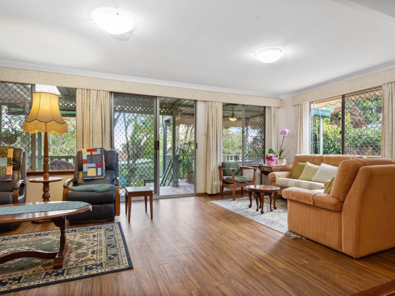 23 Collins Road, Kalamunda WA 6076