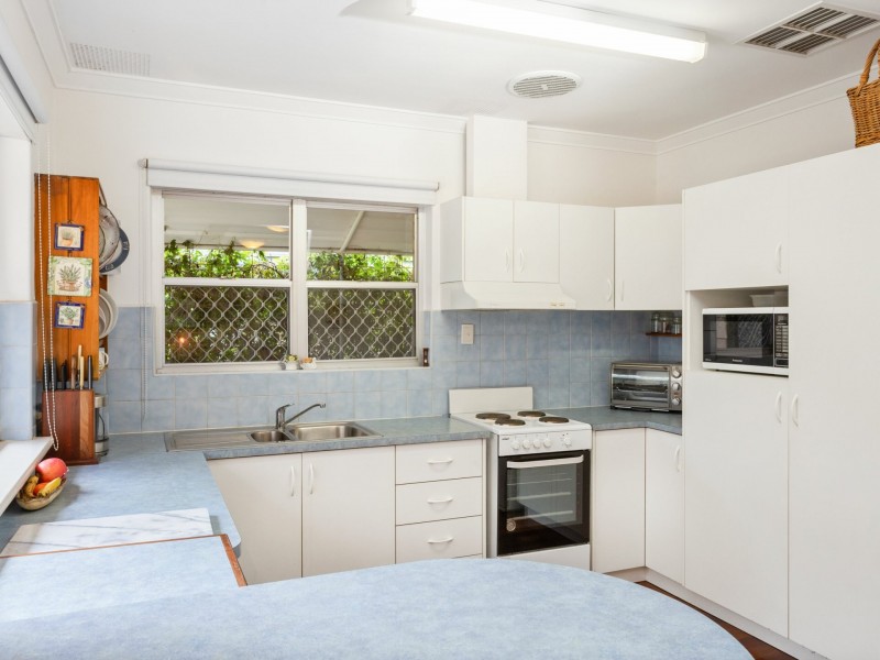 23 Collins Road, Kalamunda WA 6076