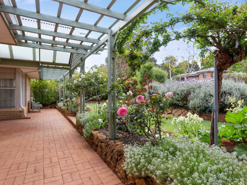 23 Collins Road, Kalamunda WA 6076