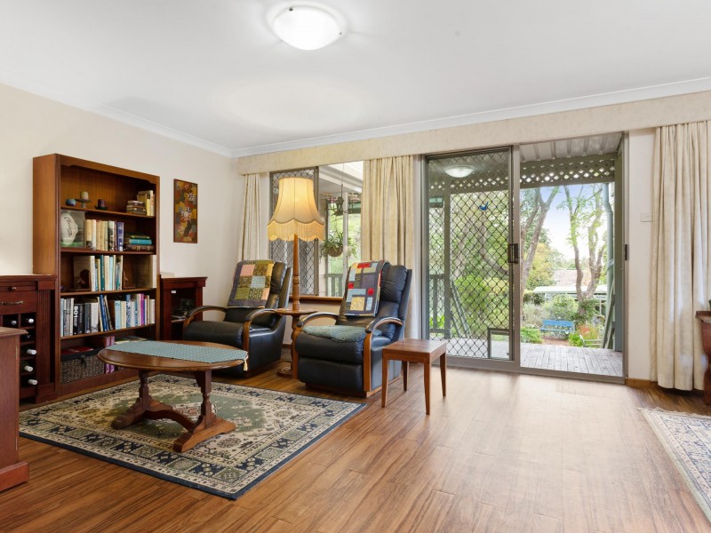 23 Collins Road, Kalamunda WA 6076