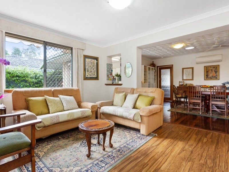 23 Collins Road, Kalamunda WA 6076