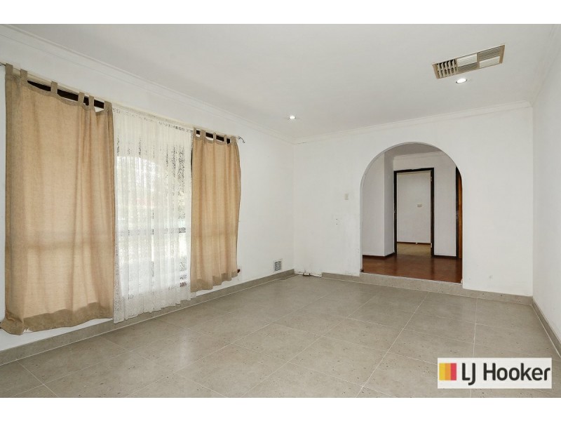 45 Mahonia Way, Forrestfield WA 6058