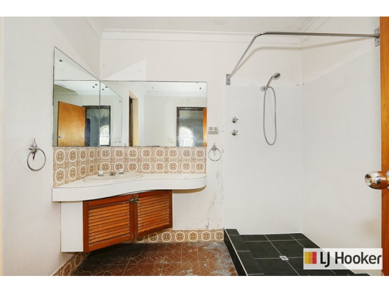 45 Mahonia Way, Forrestfield WA 6058