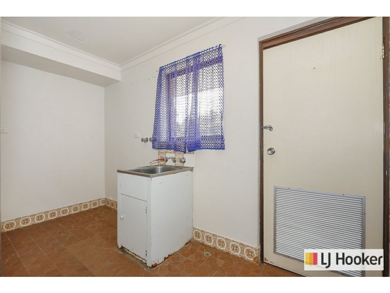 45 Mahonia Way, Forrestfield WA 6058