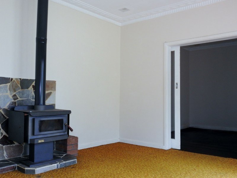 25 East Terrace, Kalamunda WA 6076