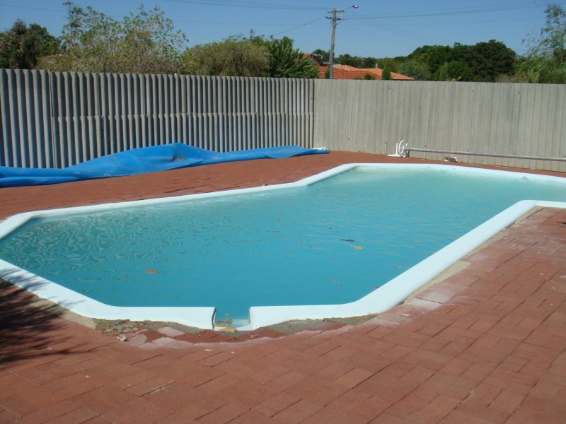 2 Margery Road, High Wycombe WA 6057