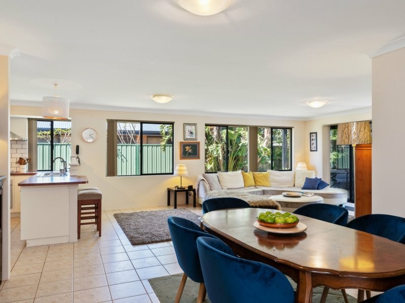 26 Thirlmere Way, High Wycombe WA 6057