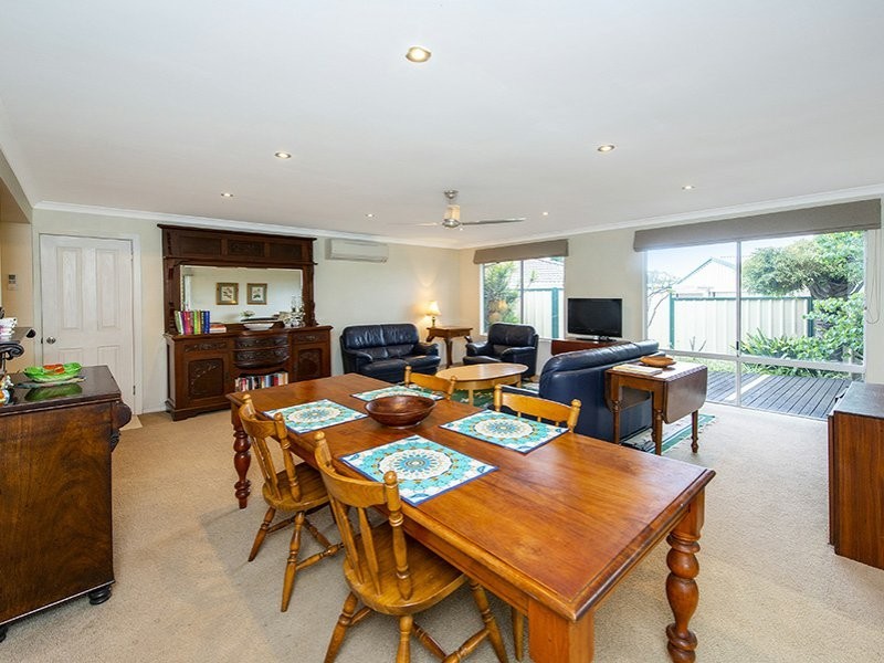 15 Coola Place, High Wycombe WA 6057