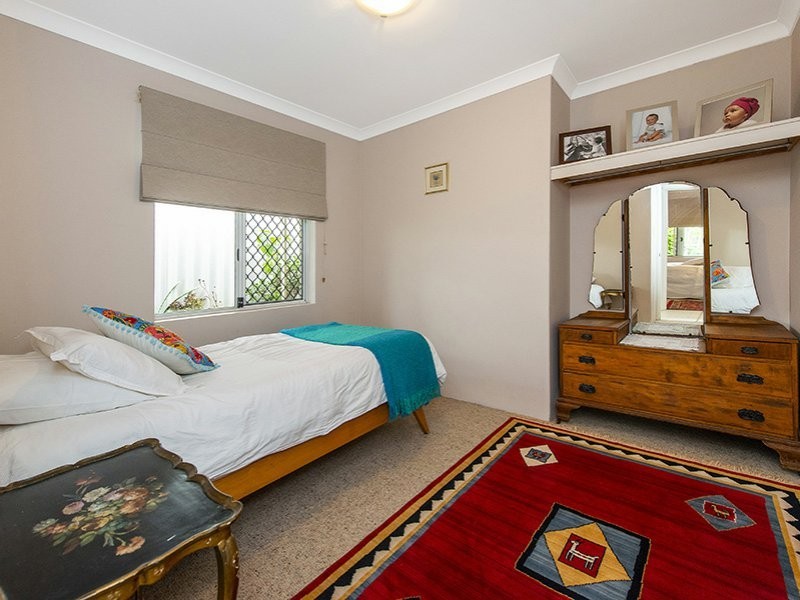 15 Coola Place, High Wycombe WA 6057