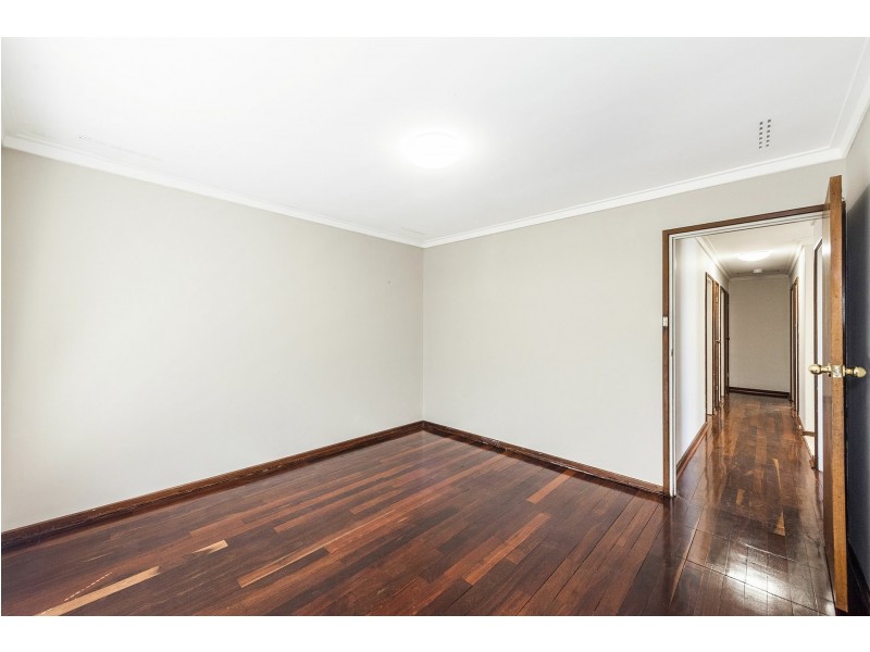 26 Bandalong Way, High Wycombe WA 6057