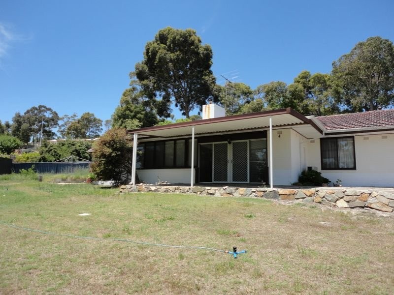 80 Basildon Road, Lesmurdie WA 6076