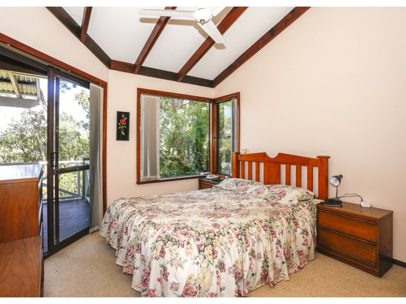 46 Chaucer Way, Kalamunda WA 6076