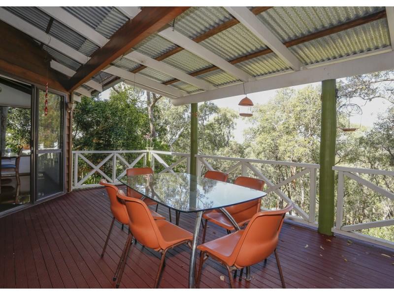 46 Chaucer Way, Kalamunda WA 6076