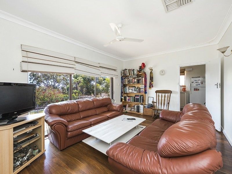 63 West Terrace, Kalamunda WA 6076