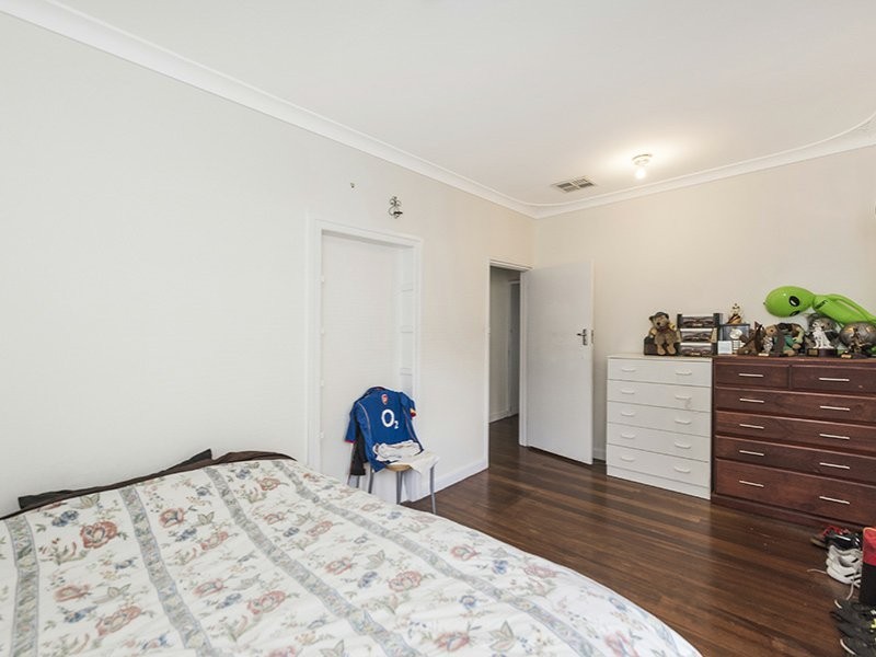 63 West Terrace, Kalamunda WA 6076