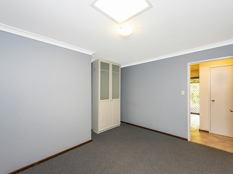 13 Landers Road, Lesmurdie WA 6076