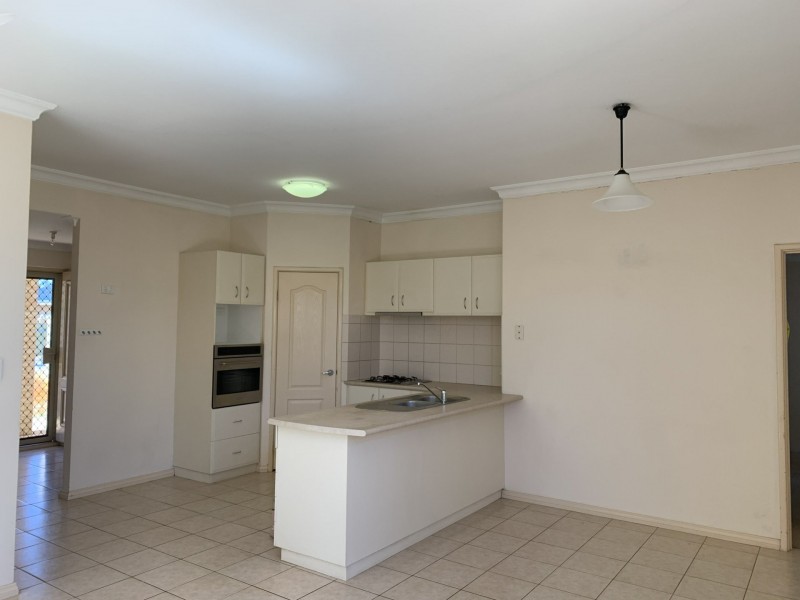 4/81 Sayer Street, Midland WA 6056