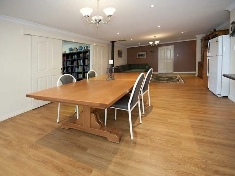 36 Buttercup Crescent, High Wycombe WA 6057