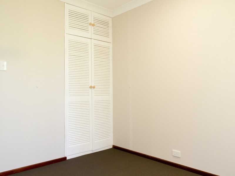 60 Pavetta Crescent, Forrestfield WA 6058