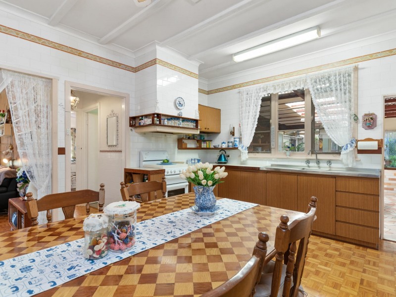 11 Maidos Street, Ashfield WA 6054