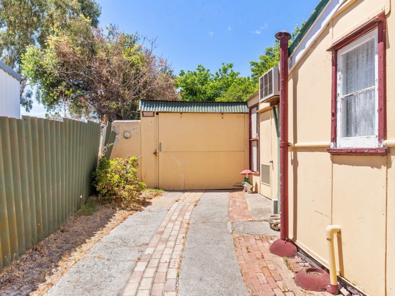 11 Maidos Street, Ashfield WA 6054