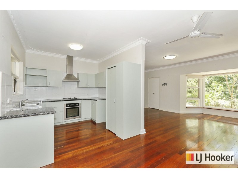 90 Mundaring Weir Road, Kalamunda WA 6076