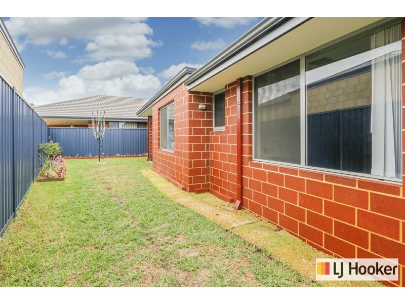 23A Kenneth Road, High Wycombe WA 6057