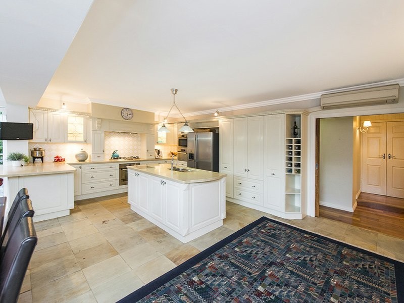 5 Marie Way, Kalamunda WA 6076