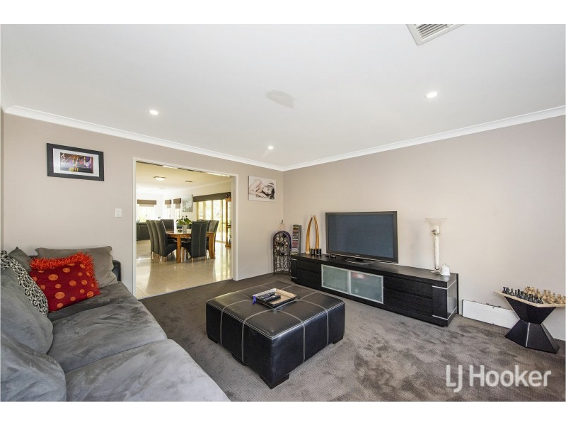 29 Persimmon Place, Kalamunda WA 6076