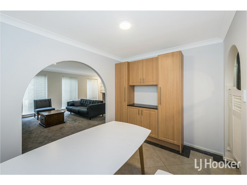 33 Brigalow Way, Lesmurdie WA 6076